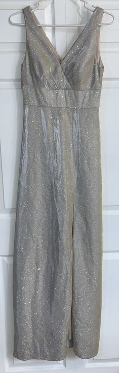 Oleg Cassini Dresses & Skirts - Oleg Cassini Formal Dress Gown Women’s 4 Champagne Metallic Prom Black Tie